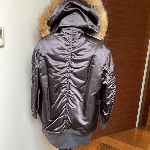 Burberry Jacket. Authentic - Picture 12 of 14